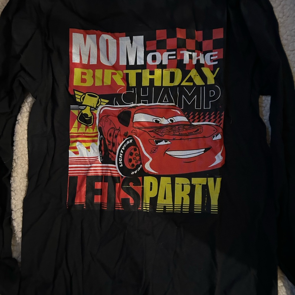 Black 'Mom of the Birthday Champ' Graphic T-Shirt